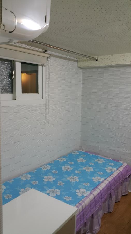 Nobleresidence Jonggak Bed & Breakfast 2*