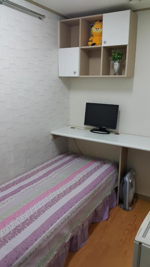 Nobleresidence Jonggak Bed & Breakfast 2*